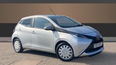 Toyota Aygo 1.0 VVT-i X-Play 5dr Petrol Hatchback